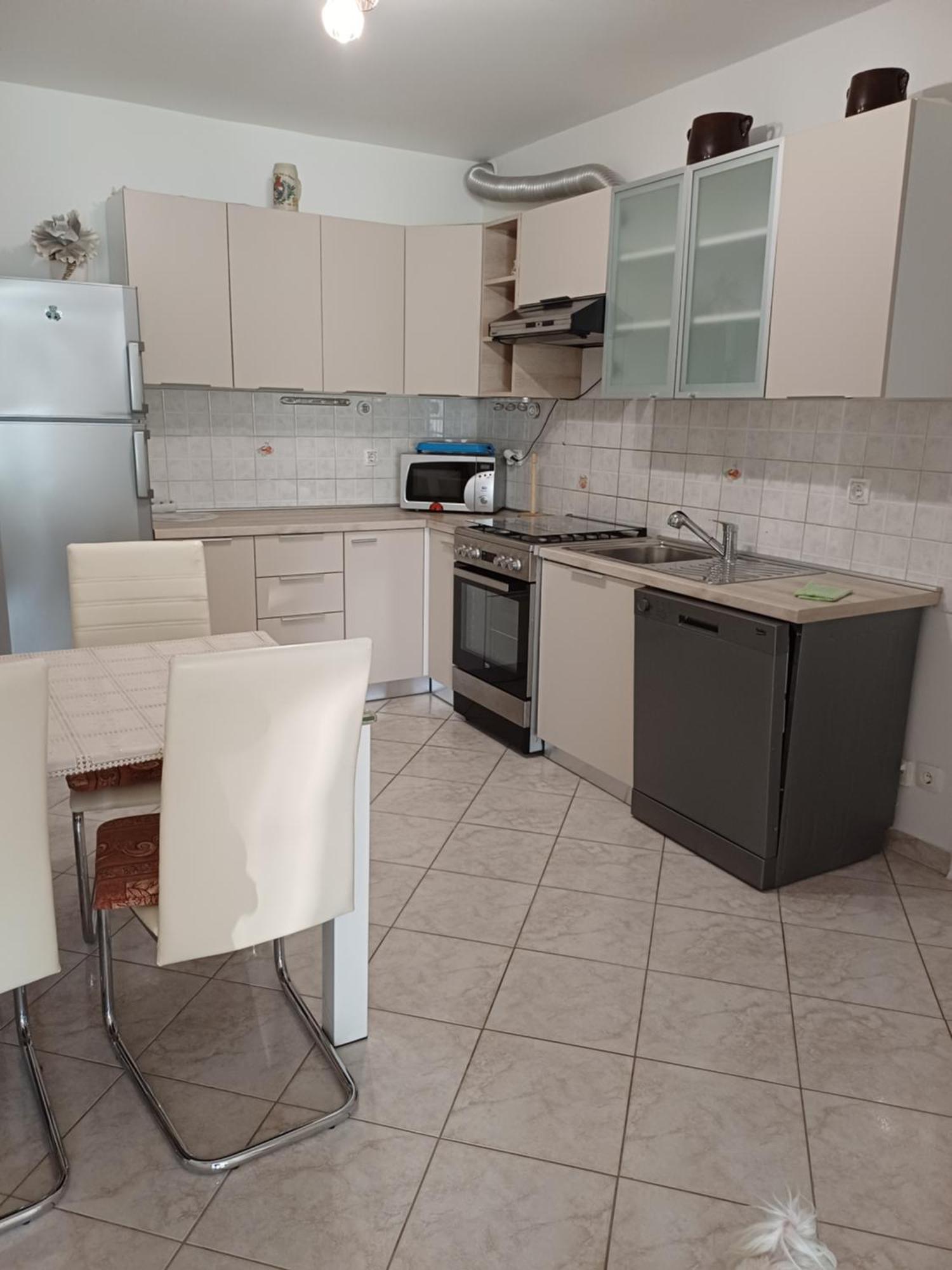 Apartments Zerjav มาลีโลชินจ์ ภายนอก รูปภาพ